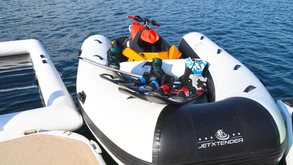 YachtBeach JetXtender 380