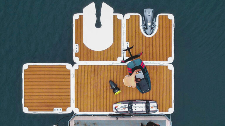 YachtBeach Platform 2.05 Premium Teak official YachtBeach media 5