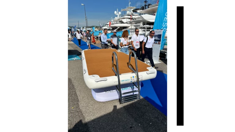 YachtBeach Superior Boarding Ladder official YachtBeach media 7