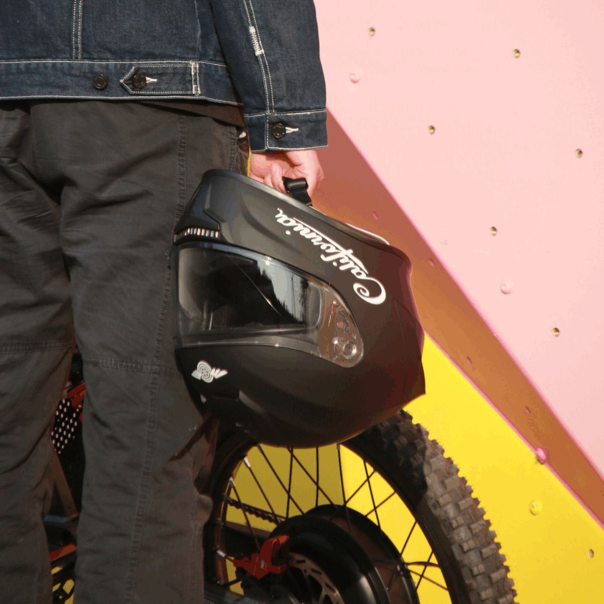 Freego Custom AeroFlow Full-Face Helmet – DOT Certified